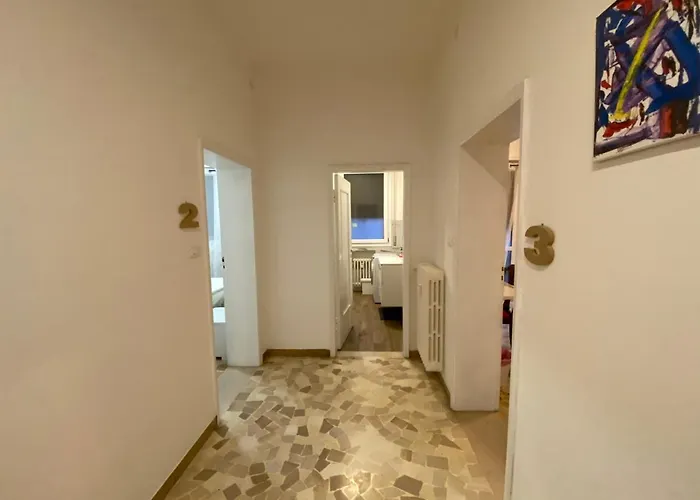 Francioni Palace * Bologne