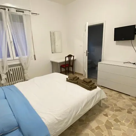 Francioni Palace * Boloňa